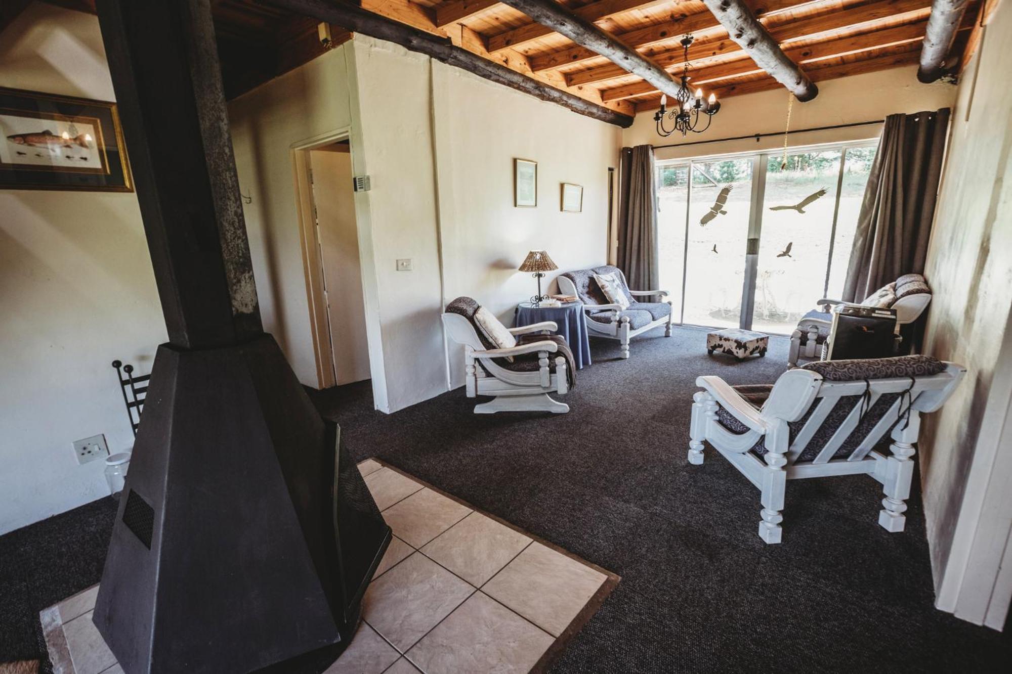 Valley Lakes Chalets Underberg Quarto foto